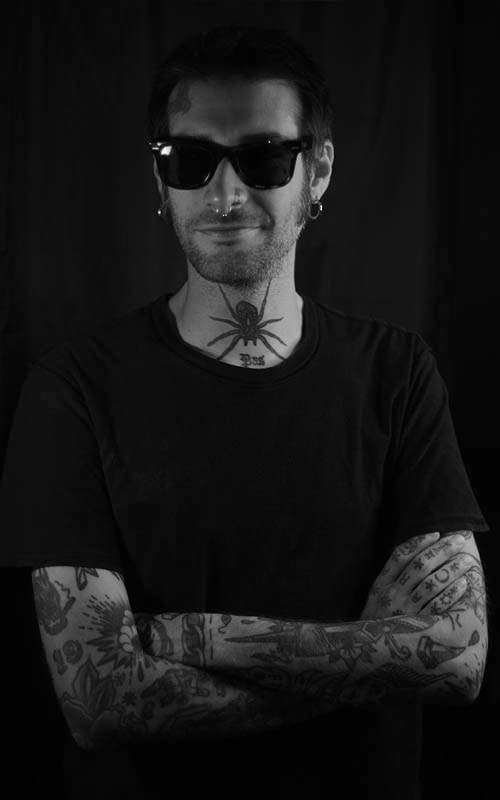 liberarte-negozio-lecco-tattoo-tatuaggi-tatuatori-tommy