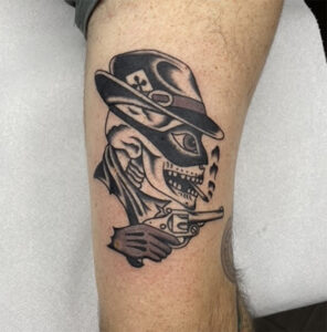 liberarte-negozio-lecco-tattoo-tatuaggi-tatuatori-tommy-gallery